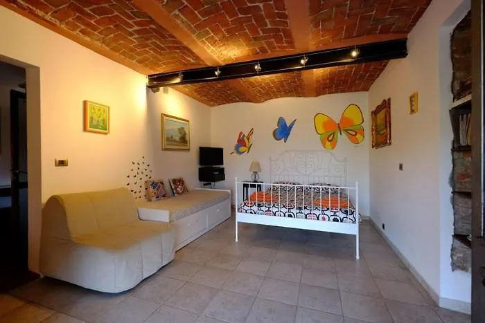 Πανσιόν Monferrato Nel Cuore *